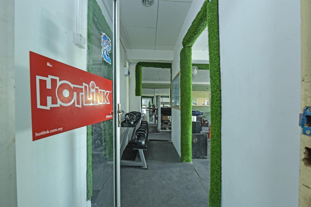 تايبينغ Super Oyo Capital O 90659 Raintown Timbers Hotel المظهر الخارجي الصورة