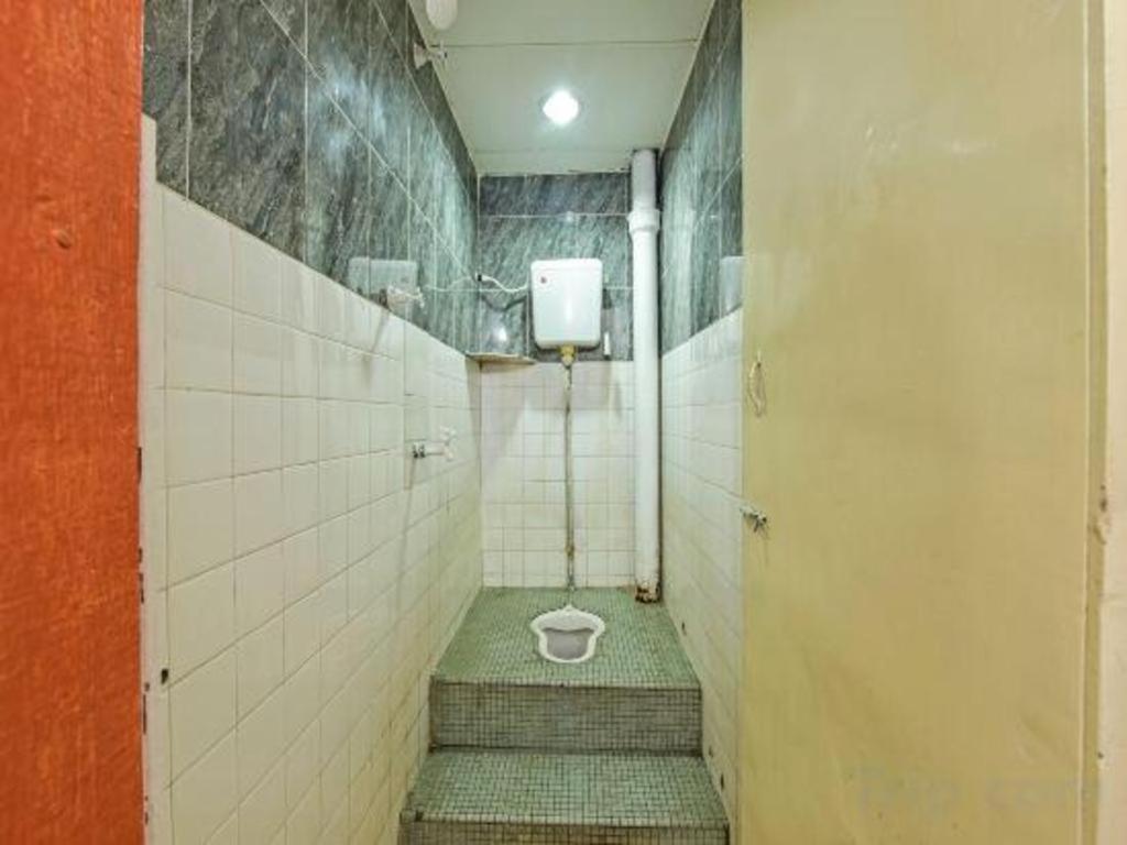 تايبينغ Super Oyo Capital O 90659 Raintown Timbers Hotel المظهر الخارجي الصورة