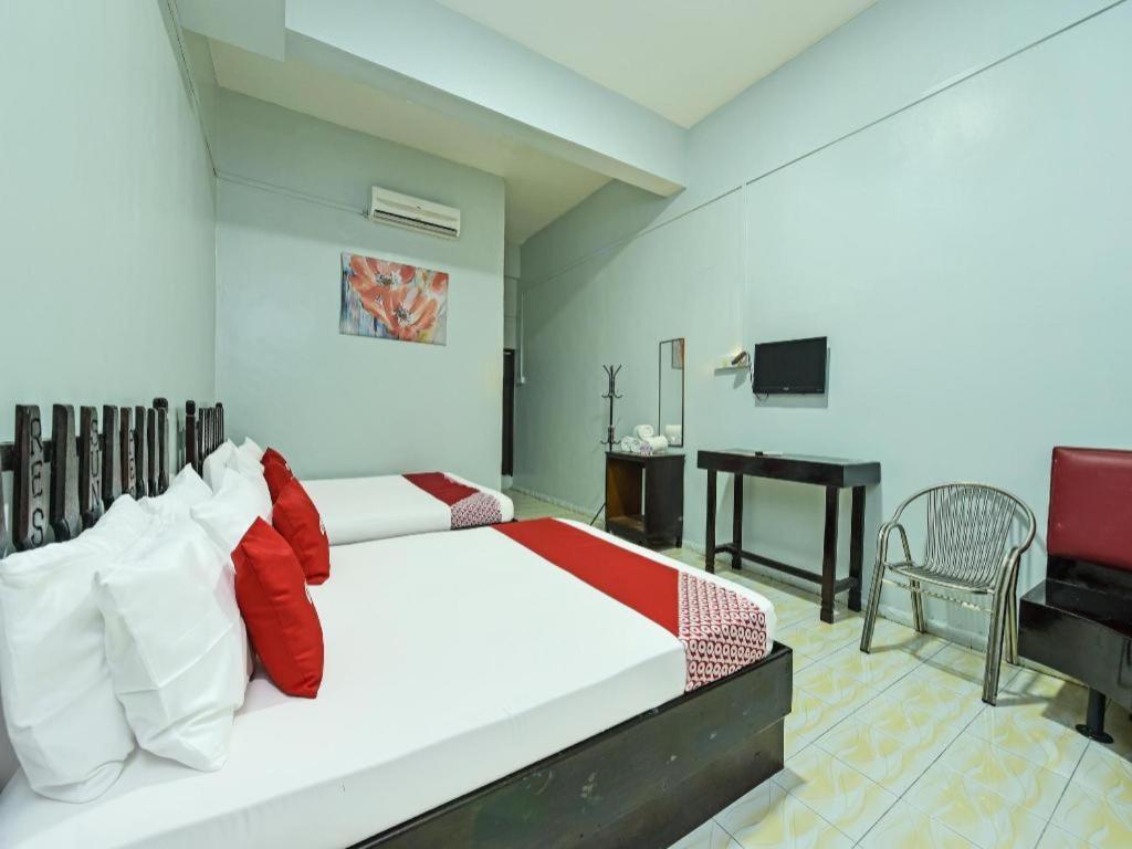 تايبينغ Super Oyo Capital O 90659 Raintown Timbers Hotel المظهر الخارجي الصورة